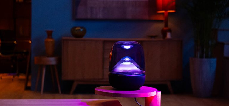 Harman Kardon Aura Studio 5