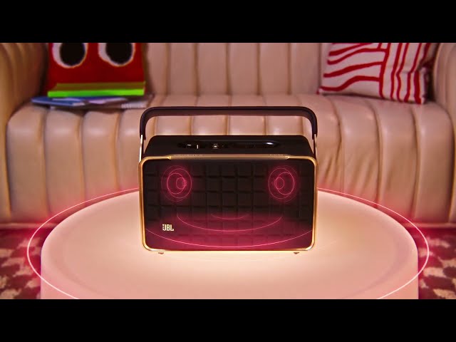 Unbox JBL Authentics 300